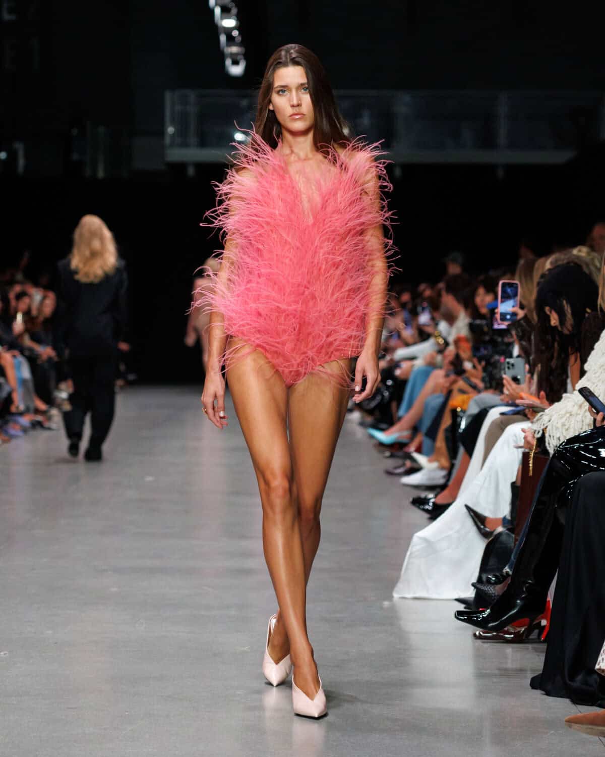 Stella McCartney: Ready-To-Wear SS26 - 10 Magazine USA